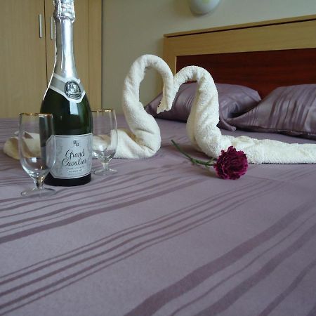 Tanagra Hotel Vilnius Eksteriør billede