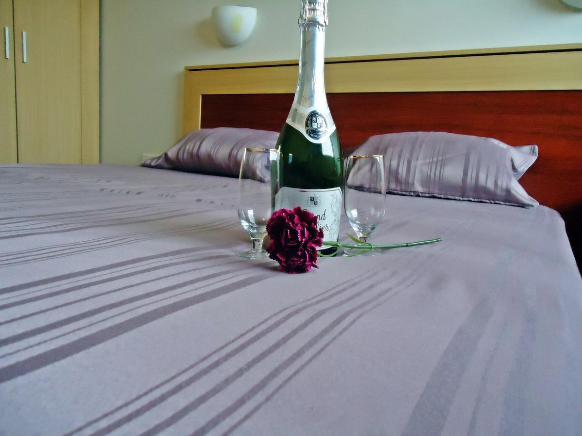 Tanagra Hotel Vilnius Eksteriør billede